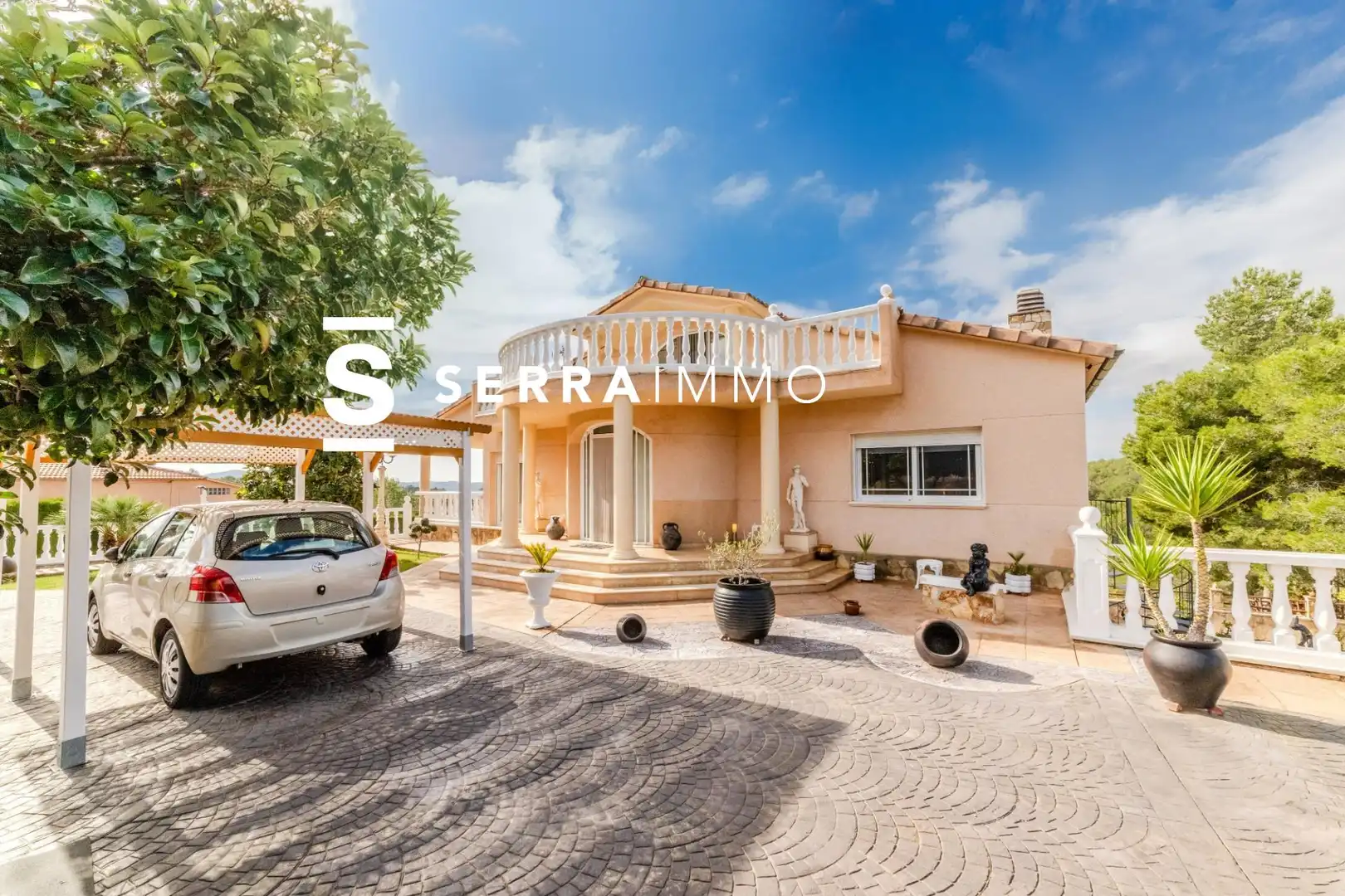 Vista exterior de Casa o xalet en venda en Olivella amb Calefacció, Jardí privat i Terrassa
