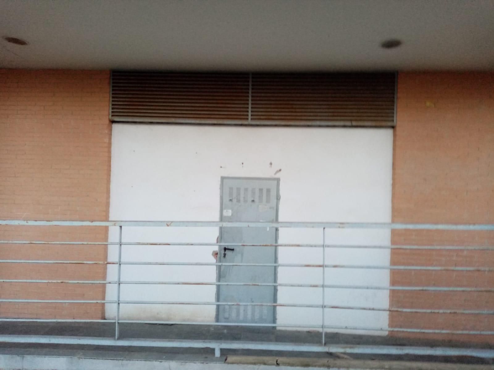 Vista exterior de Local en venda en Burguillos