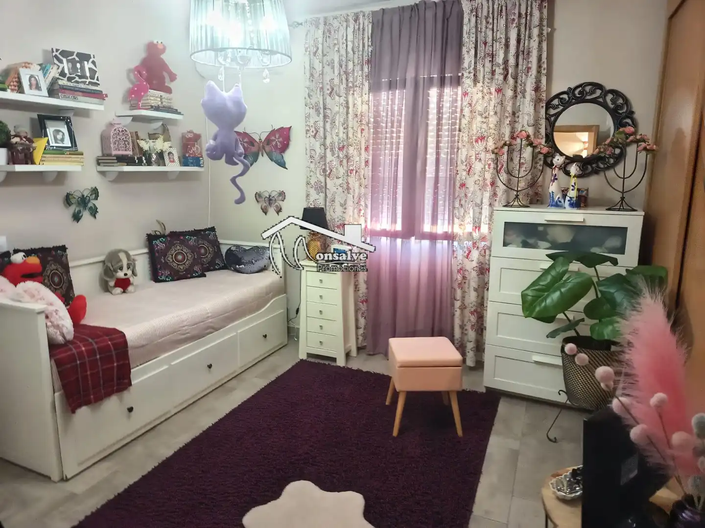 Habitación de Casa adosada en venta en Yeles con Aire acondicionado, Calefacción y Jardín privado