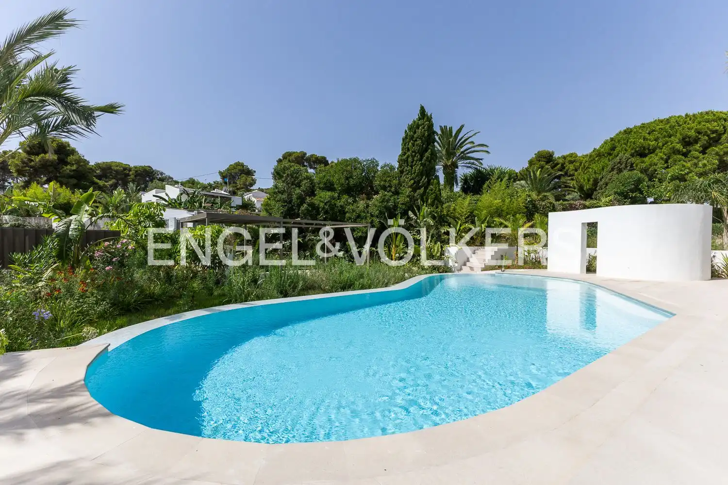 Piscina de Casa o xalet en venda en Jávea / Xàbia amb Aire condicionat, Calefacció i Jardí privat