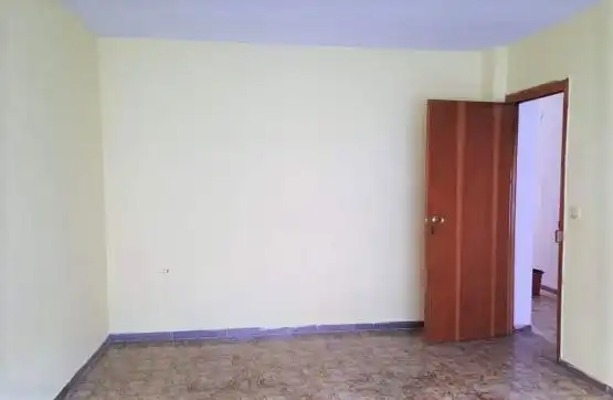 Piso en venta en AGUA, 28, Baza