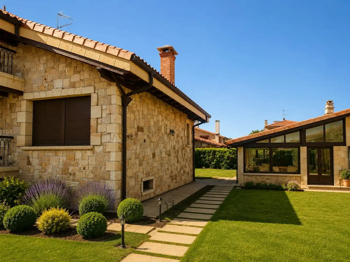 Vista exterior de Casa o chalet en venta en Villarcayo de Merindad de Castilla la Vieja con Jardín privado y Balcón