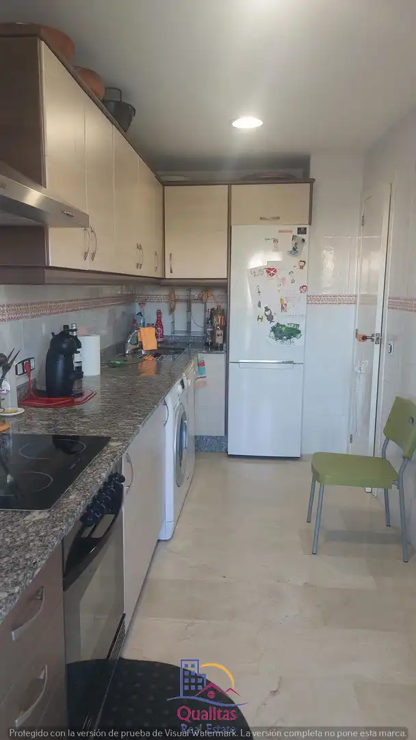 Cuina de Casa adosada en venda en Oliva amb Aire condicionat, Calefacció i Terrassa