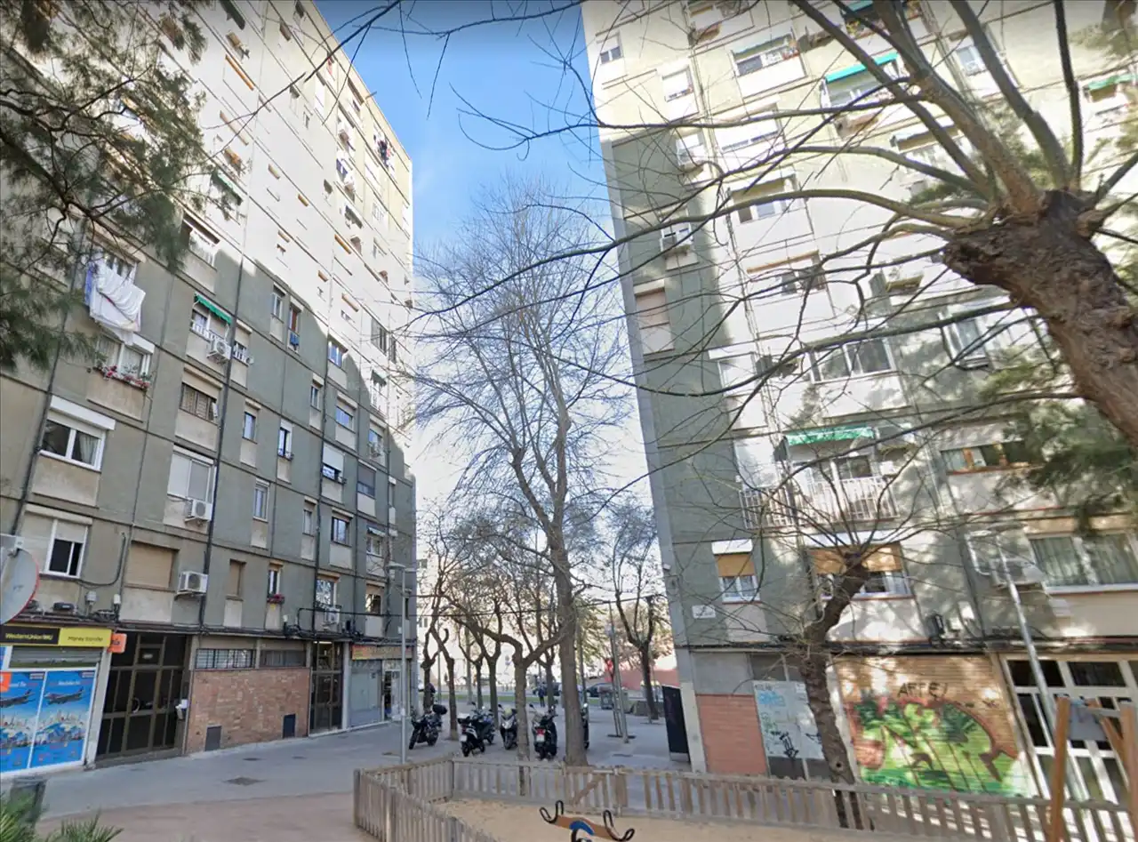 Piso en venta en Carrer de Bernat Martorell, El Besós i el Maresme