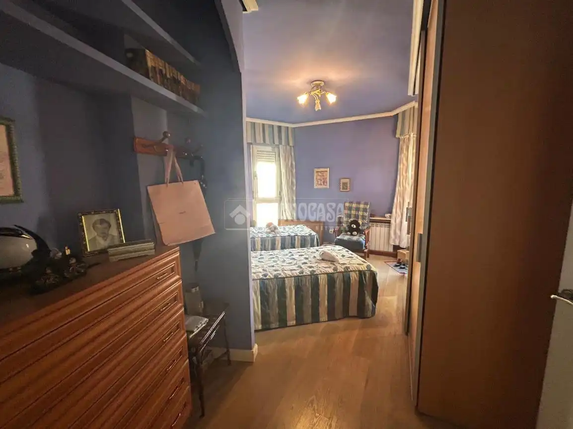 Bedroom of Flat for sale in Madrid  with Heating and Community pool