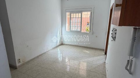 Foto 2 de Piso en venta en Carrer D'alcúdia, Porta, Barcelona Capital
