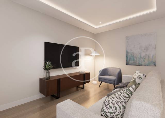 Piso en Venta en Av. de Menéndez Pelayo en Niño Jesús