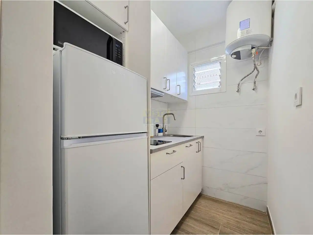 Cocina de Piso de alquiler en Cubelles con Aire acondicionado y Amueblado