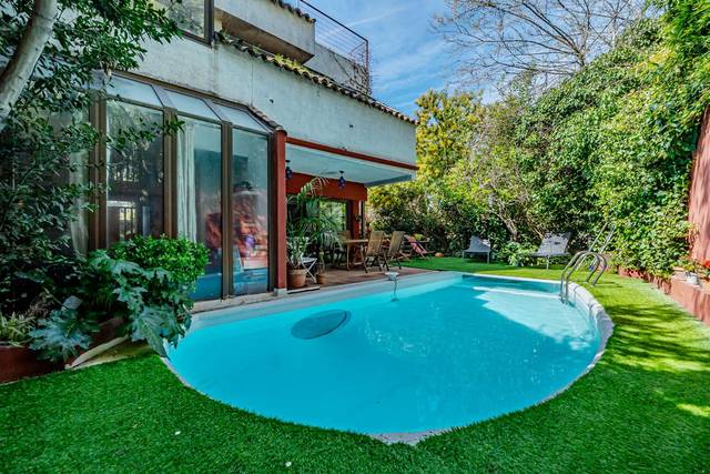 Casa adosada en Venta en Del Cerro Del Castañar en Mirasierra