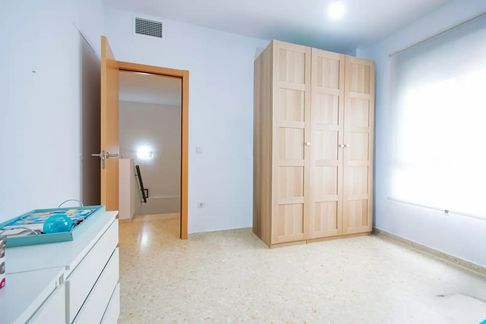 Habitación de Casa adosada en venta en Villanueva del Ariscal con Calefacción