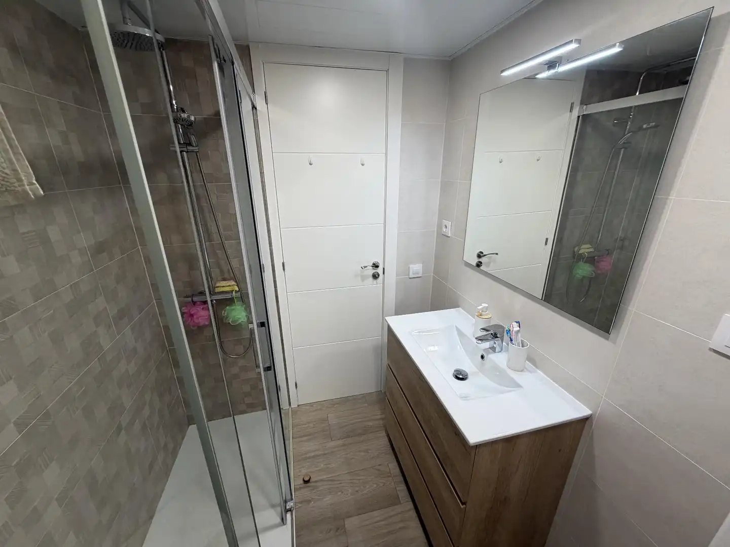 Badezimmer von Wohnungen zum Verkauf in El Vendrell mit Klimaanlage, Heizung und Terrasse
