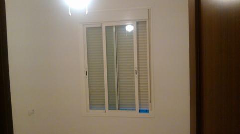 Foto 4 de Pis de lloguer a C. Hermanos Álvarez Quintero, Salteras, Sevilla