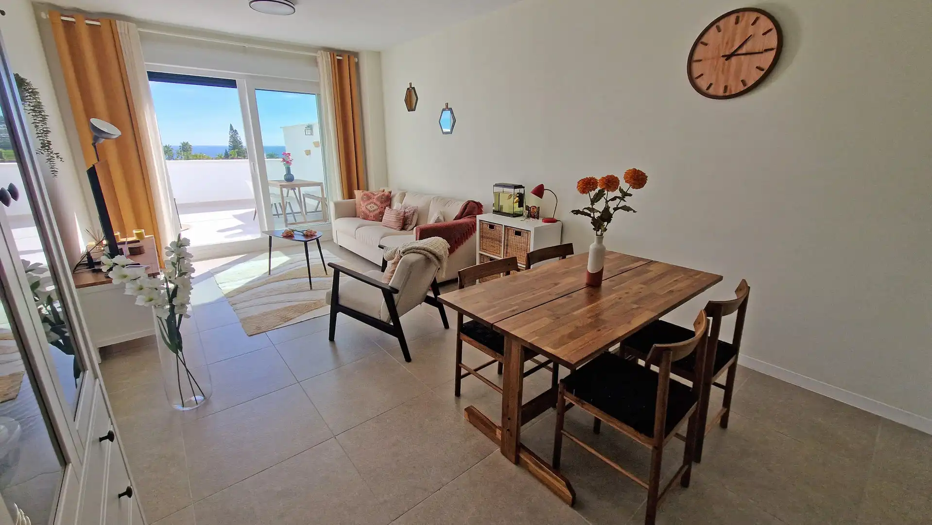 Living room of Apartments for sale in Estepona  with Air Conditioner, Terrace and Storage room