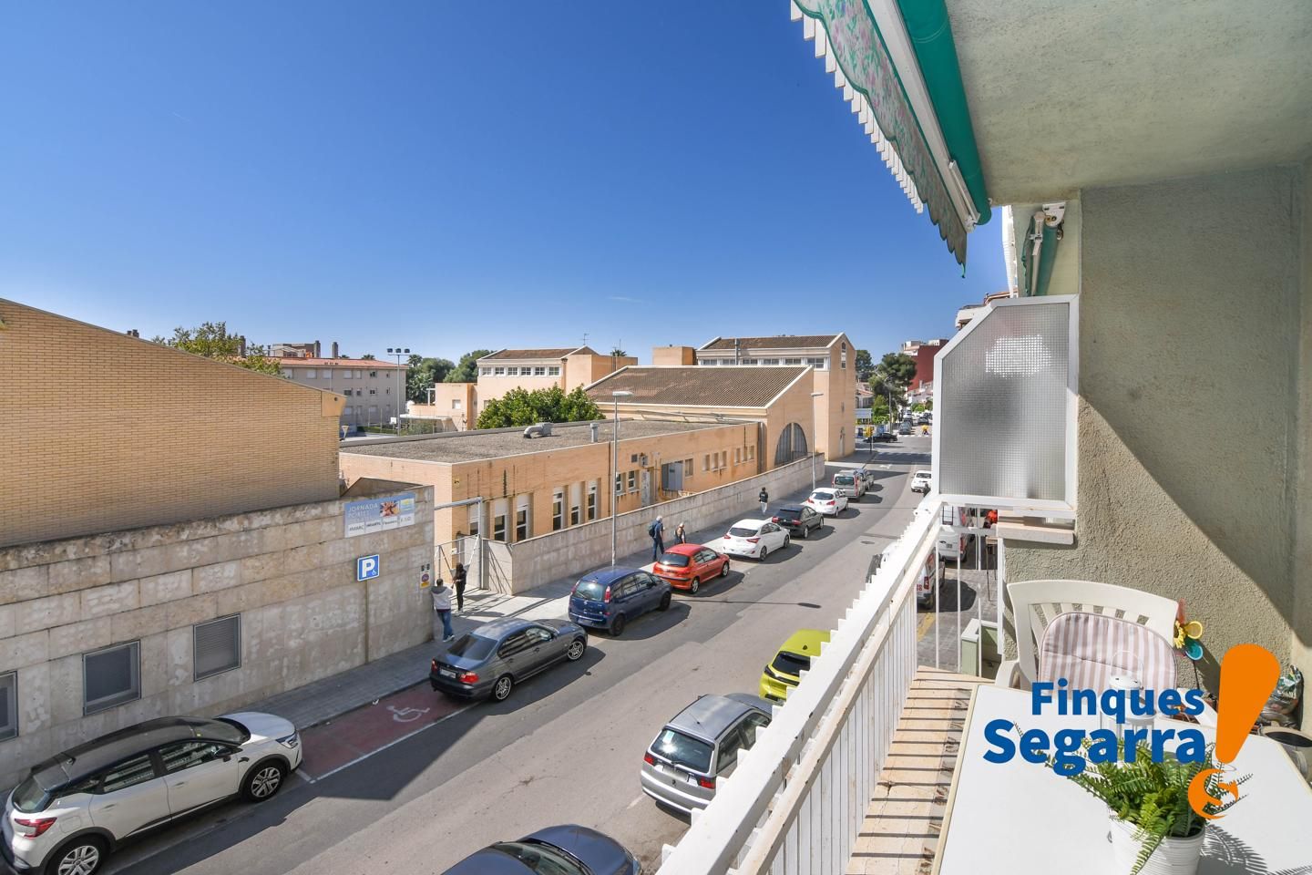Vista exterior de Pis en venda en El Vendrell amb Calefacció i Terrassa