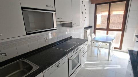 Photo 4 of Flat for sale in Calle Portal de Castilla, Ariznabarra, Araba - Álava