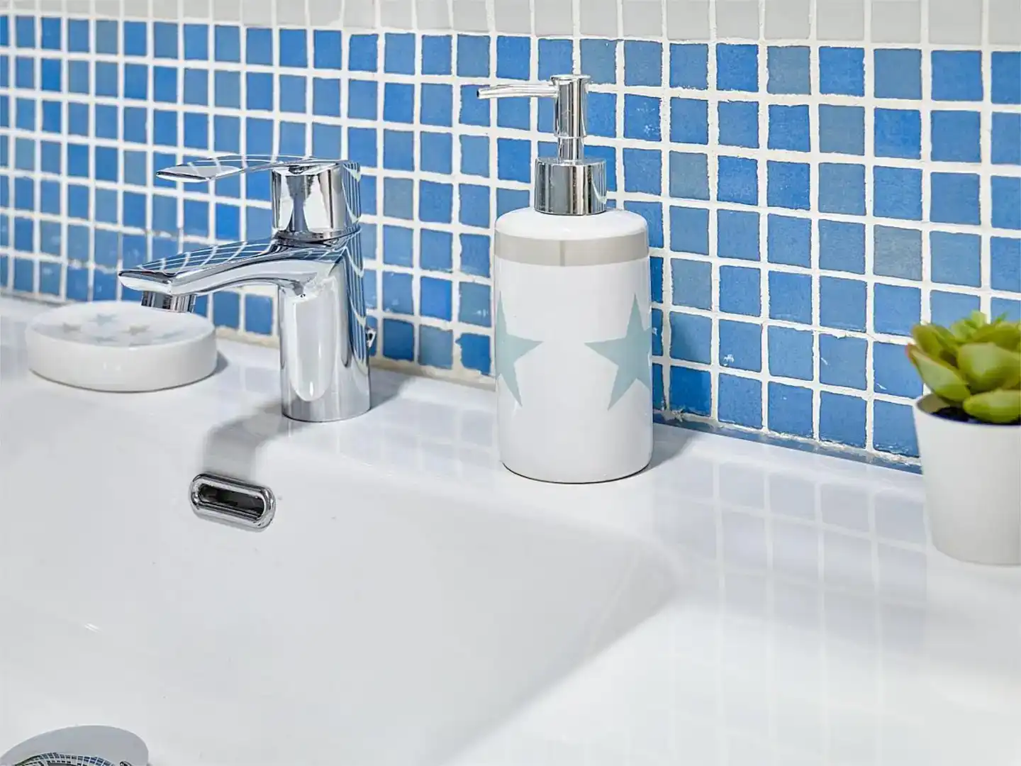 Bathroom of Flat for share in Casco Urbano