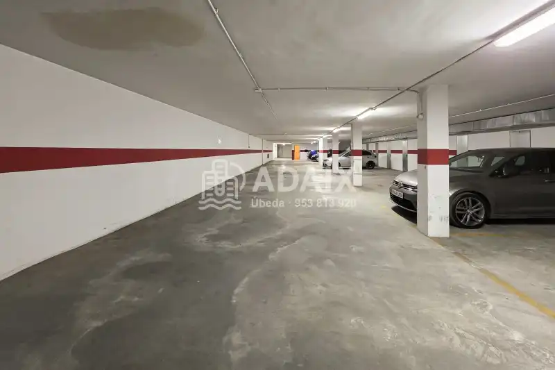 Parking de Garaje en venta en Úbeda
