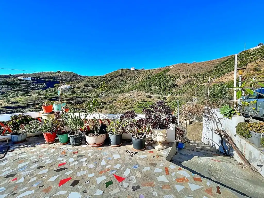 Terraza de Finca rústica en venta en Macharaviaya con Jardín privado, Terraza y Amueblado
