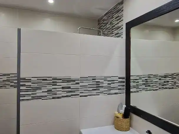 Bathroom of Flat for sale in Benalmádena  with Air Conditioner and Swimming Pool