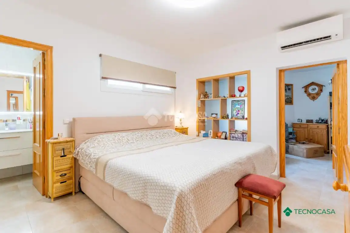 Bedroom of Houses for sale in Vícar  with Air Conditioner and Alarm