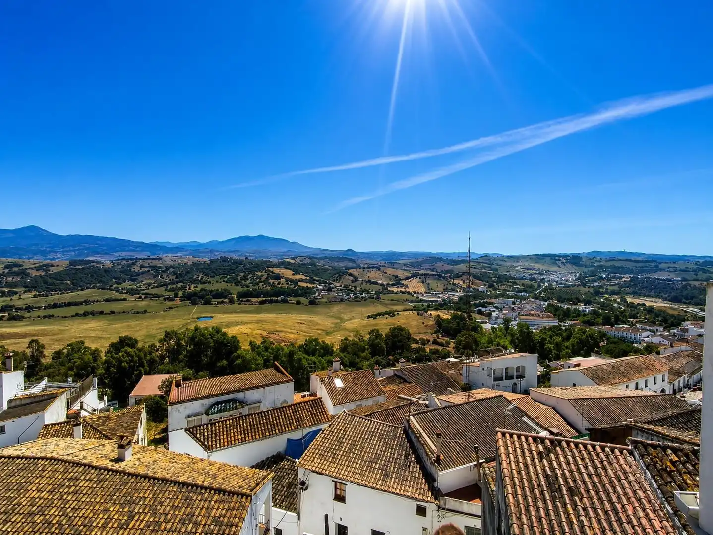 Vista exterior de Casa adosada en venta en Jimena de la Frontera con Terraza