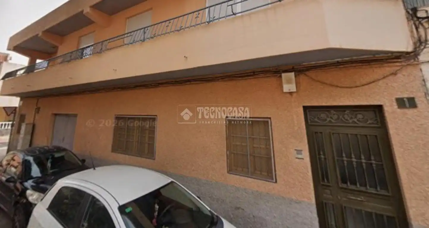 Vista exterior de Piso en venta en Almería con Aire acondicionado