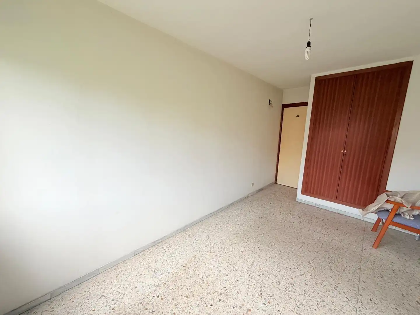 Pis en venda en Oviedo  amb Jardí privat, Terrassa i Balcó