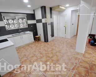 Kitchen of Flat for sale in  Valencia Capital  with Air Conditioner and Heating
