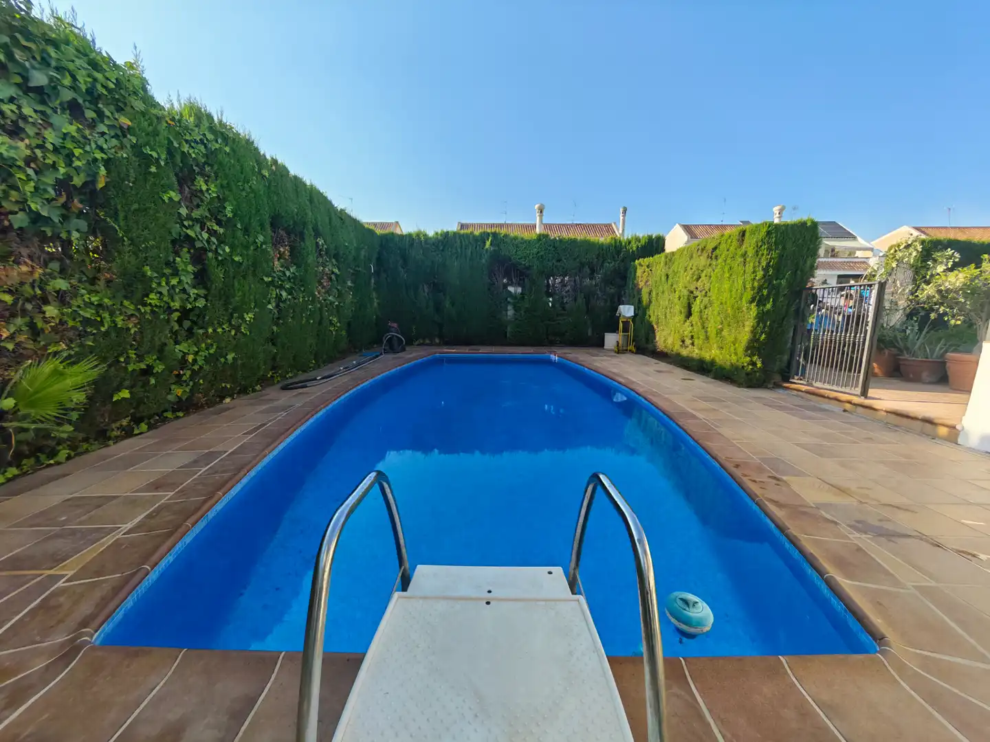 Piscina de Casa o chalet en venta en Alhaurín de la Torre con Aire acondicionado, Calefacción y Jardín privado