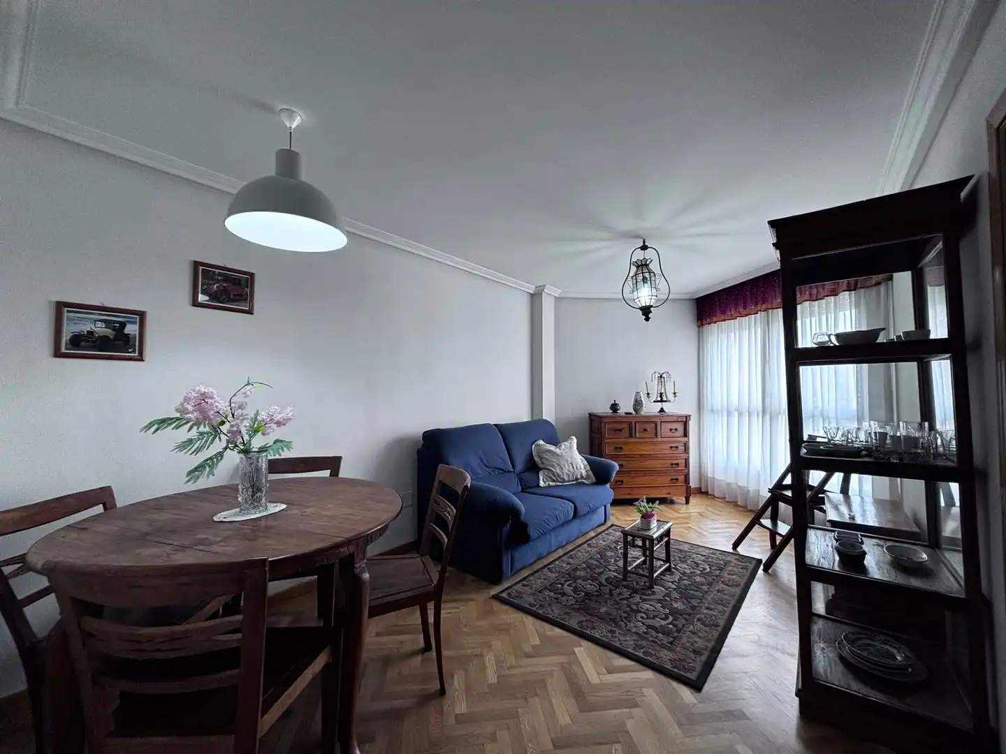 Wohnzimmer von Wohnungen zum Verkauf in Burgos mit Heizung