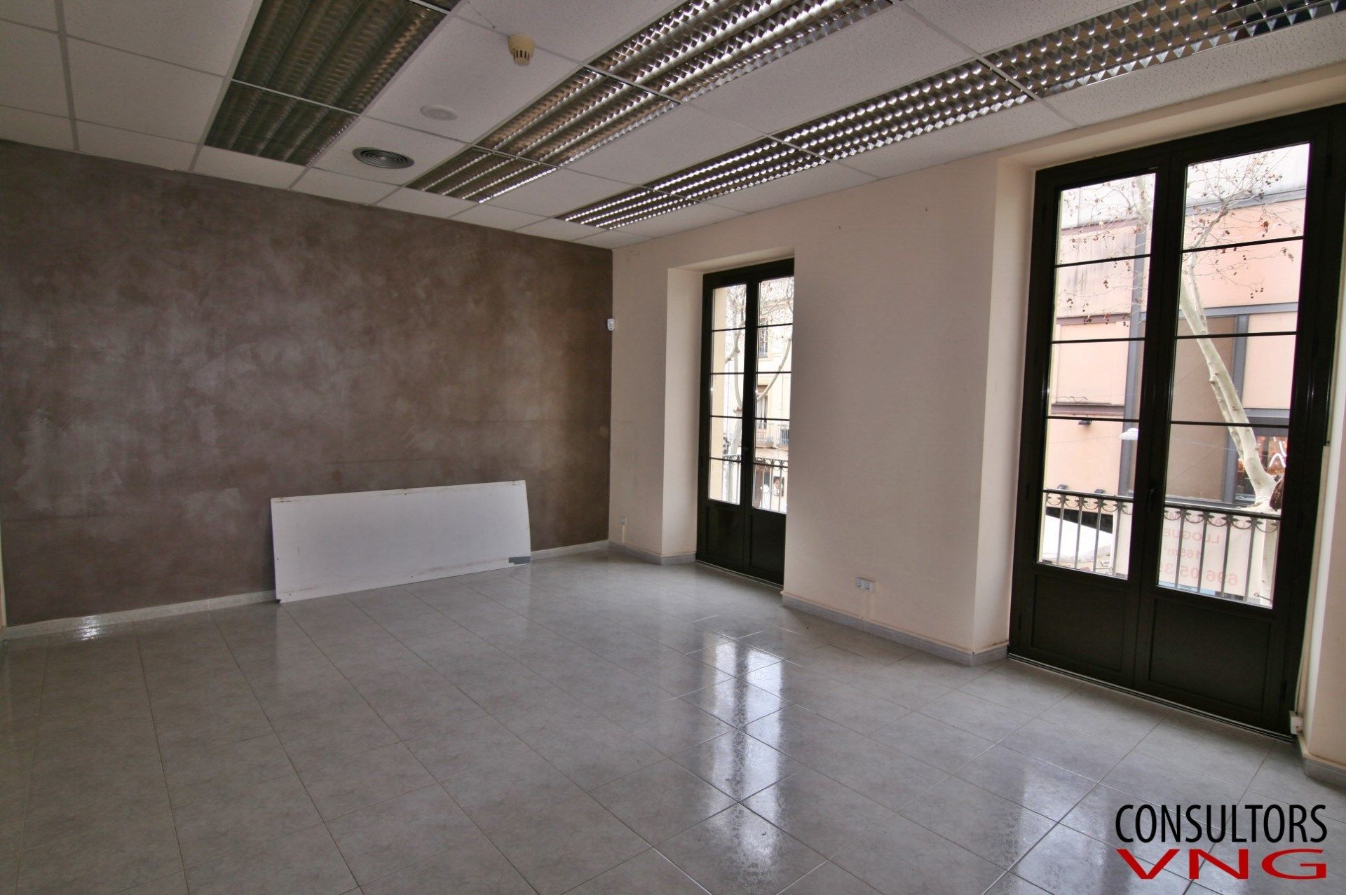 Office to rent in Vilanova i la Geltrú  with Terrace