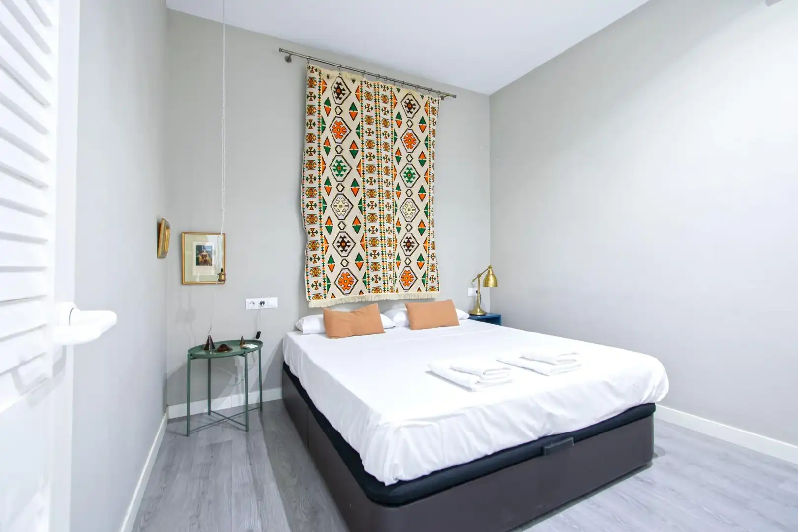 Flat for sale in Sevilla, Sevilla