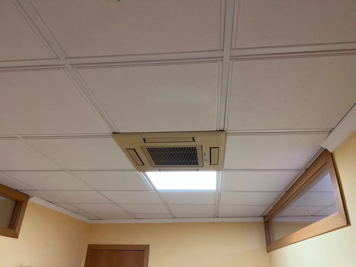 Piso en venta en Calle CONSTITUCION, Novelda