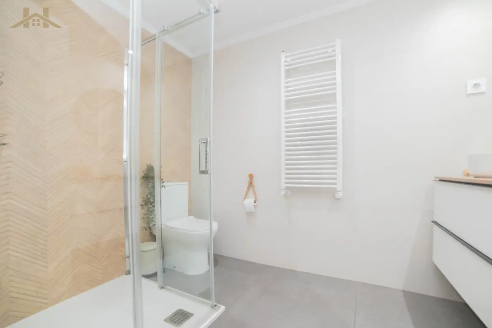 Baño de Piso en venta en Arroyomolinos (Madrid) con Aire acondicionado, Calefacción y Jardín privado