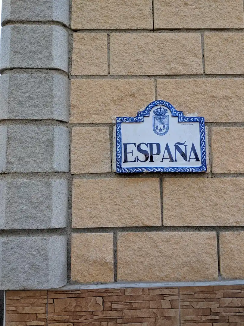 Vista exterior de Pis de lloguer en Huétor Vega amb Aire condicionat, Calefacció i Jardí privat