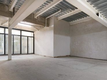 Local comercial de lloguer a Carrer de la Diputació