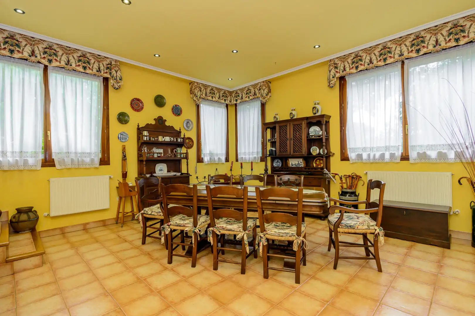 Comedor de Casa o chalet en venta en Oviedo  con Calefacción, Jardín privado y Parquet