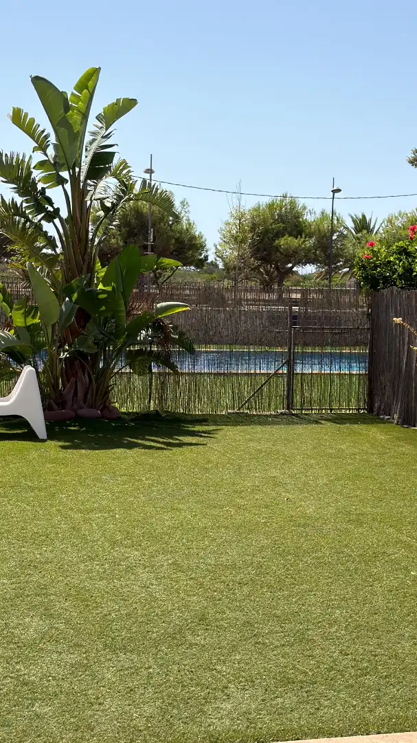 Bajo con piscina en venta en Ciutadella, imagen 3