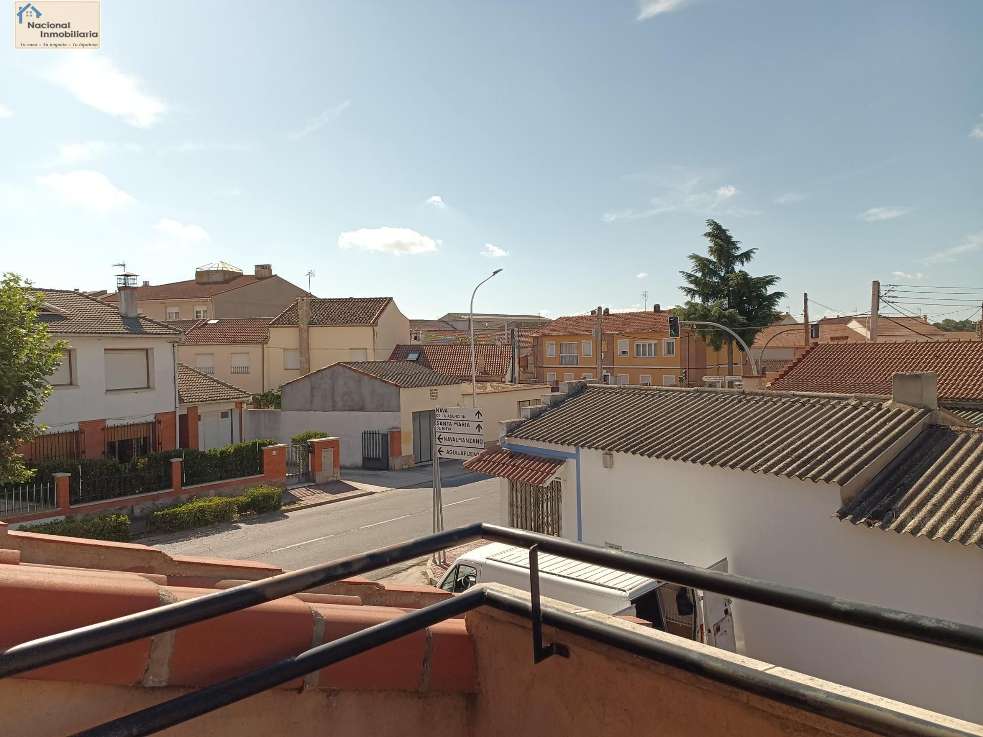 Exterior view of Single-family semi-detached for sale in Navas de Oro  with Heating, Private garden and Terrace