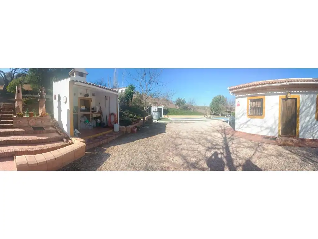 Garten von Country house zum Verkauf in Casabermeja mit Privatgarten, Schwimmbad und Möbliert