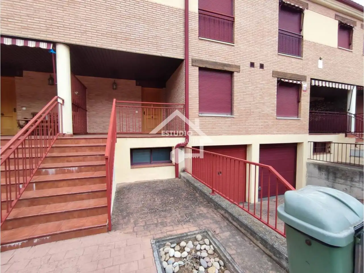 Exterior view of Detached homes for sale in Canillas de Río Tuerto  with Heating, Parquet flooring and Terrace