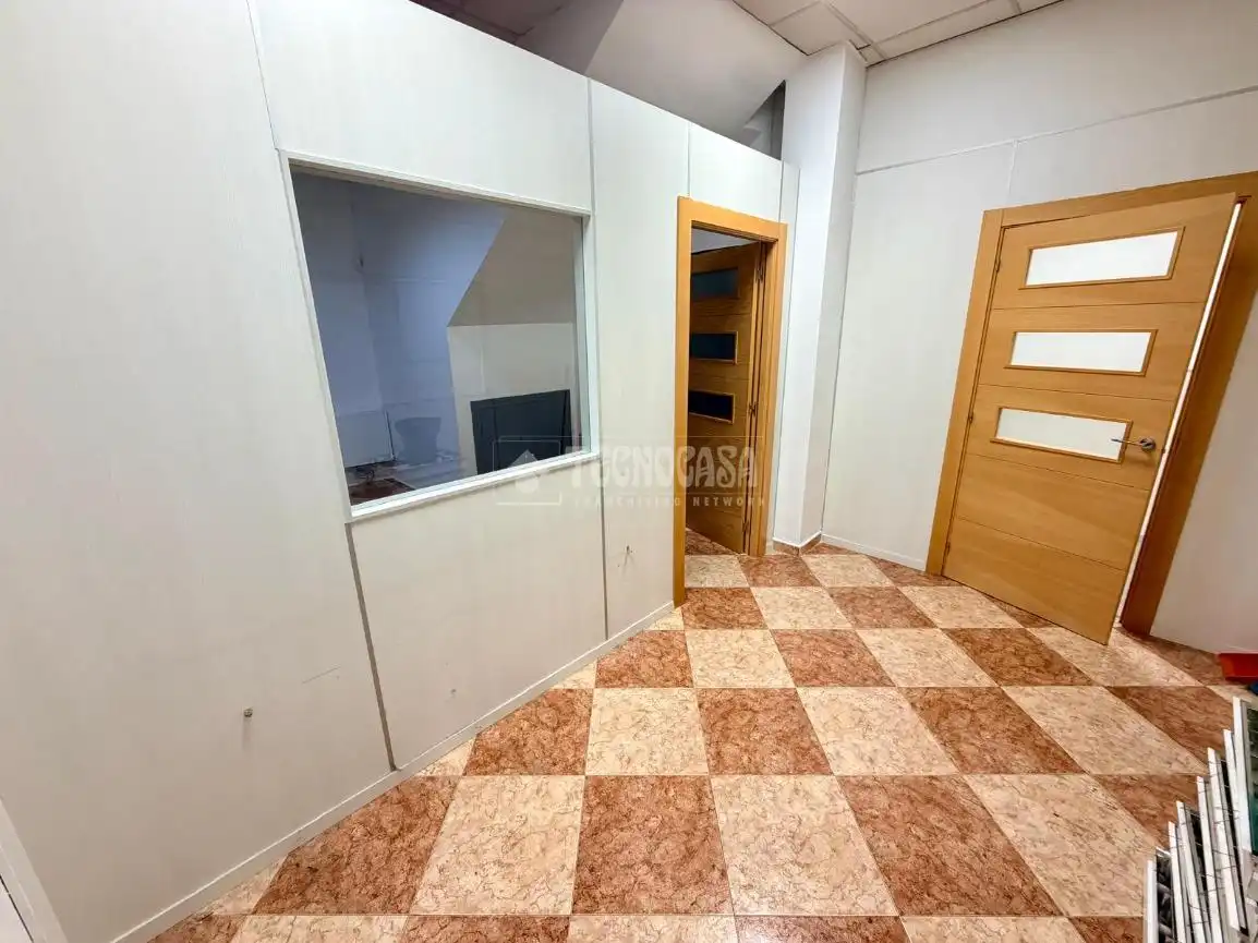 Local comercial en alquiler en Zona Centro - Ayuntamiento, imagen 6