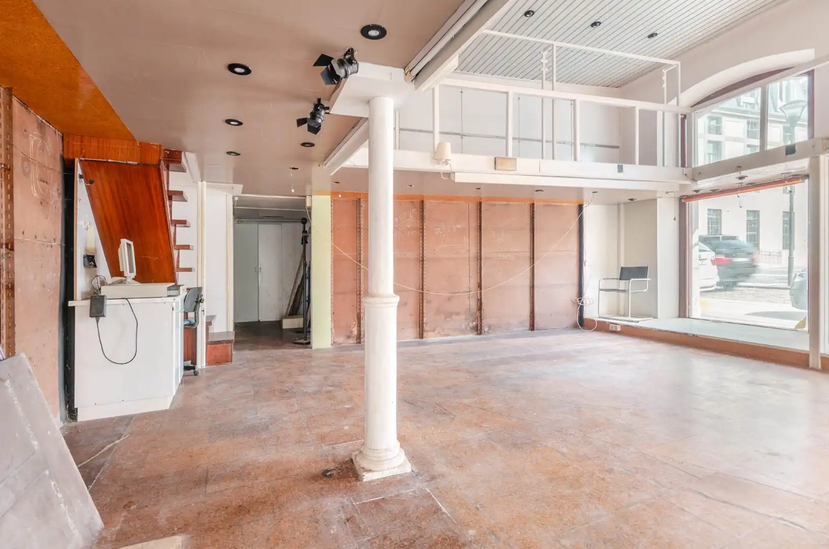 Commercial properties for sale in Siero