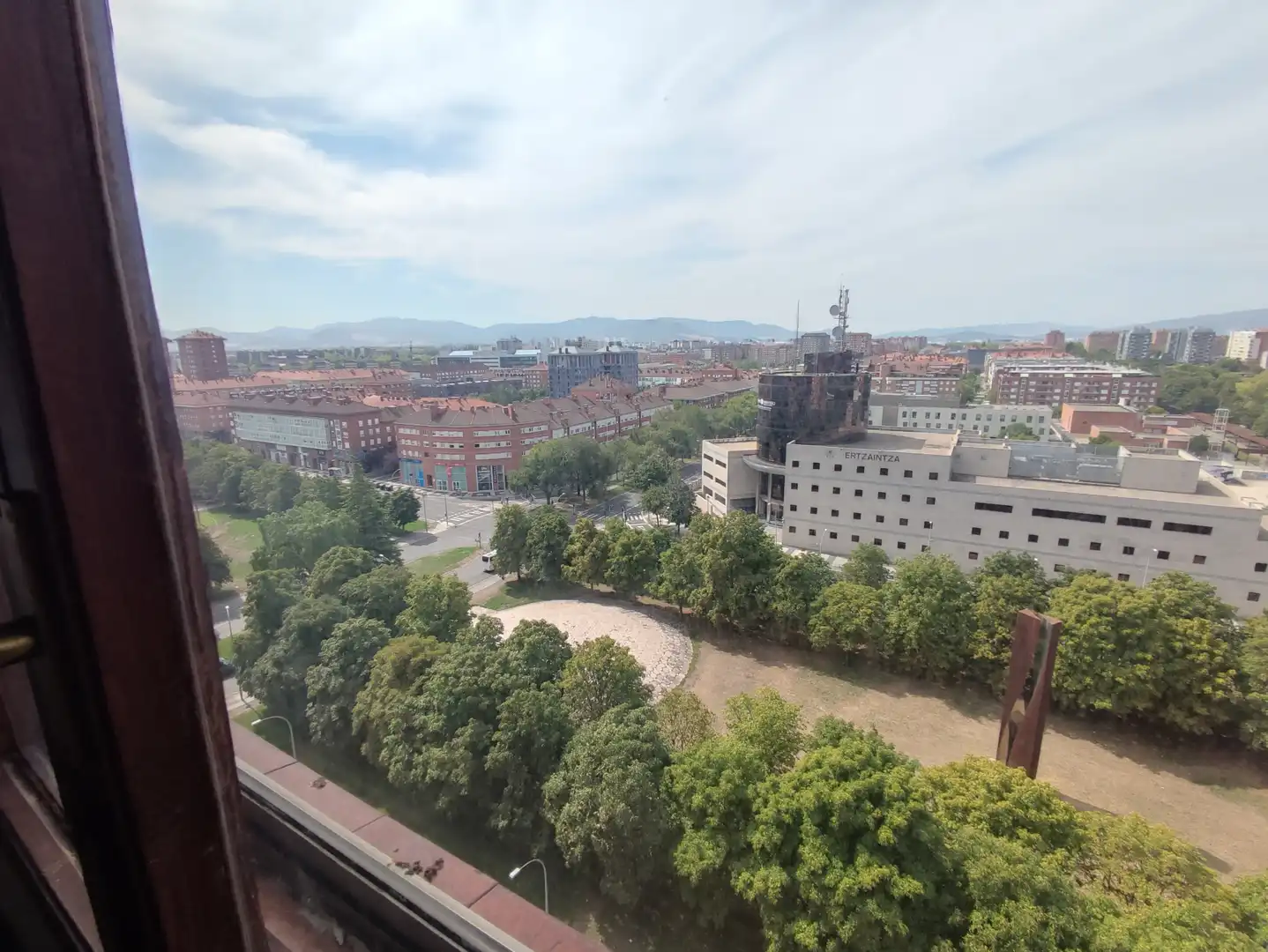 Vista exterior de Pis en venda en Vitoria - Gasteiz