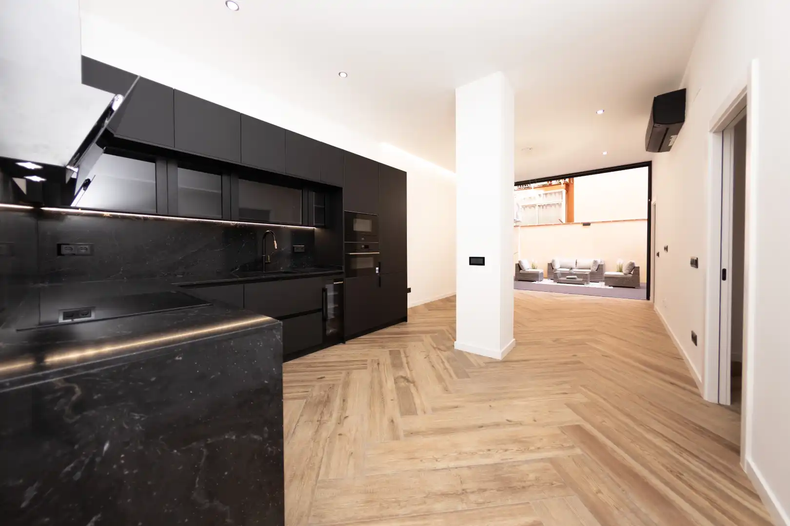 Cocina de Piso en venta en Barcelona con Aire acondicionado, Calefacción y Terraza