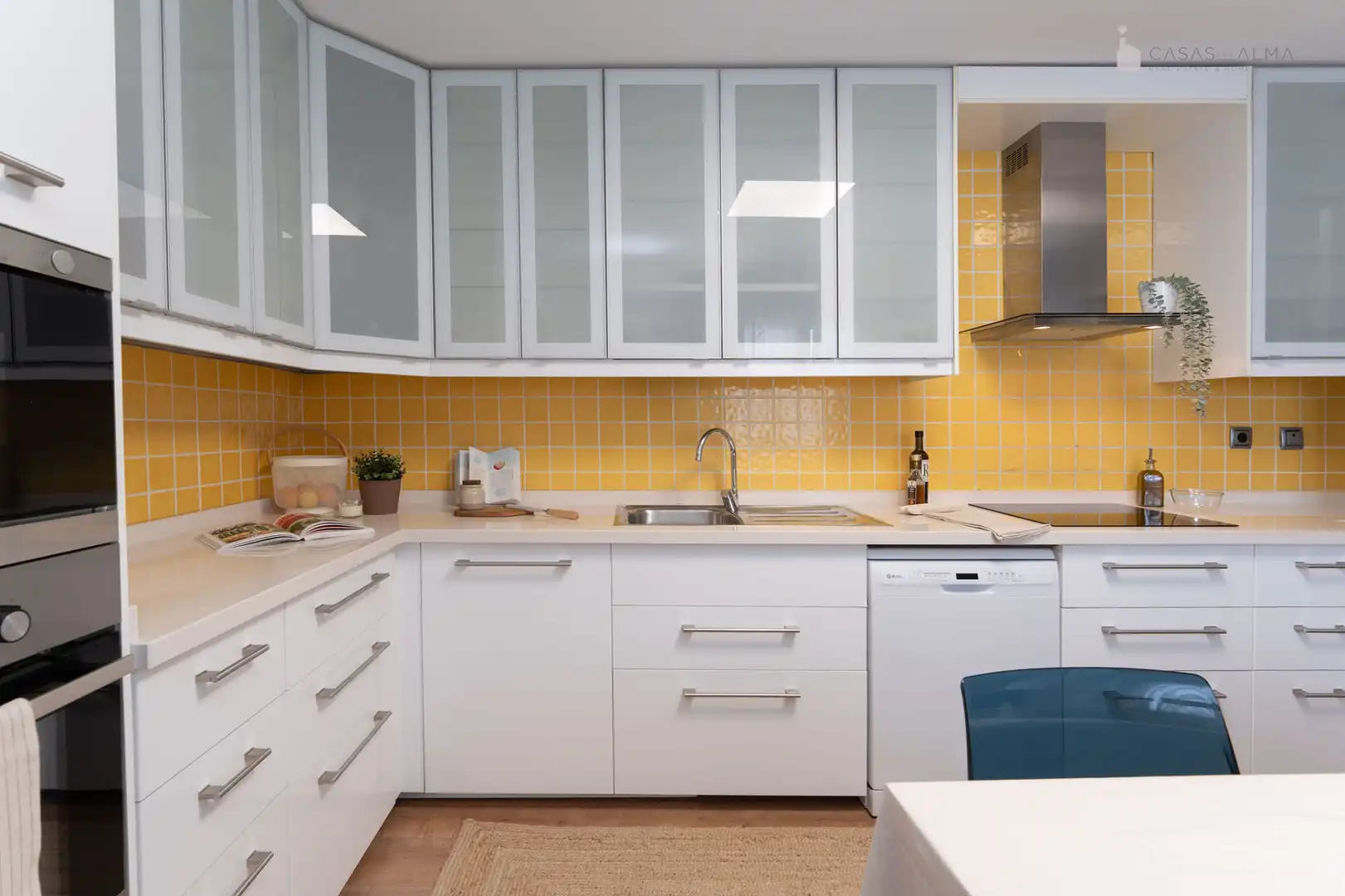 Kitchen of Flat for sale in Las Palmas de Gran Canaria  with Terrace, Storage room and Community pool