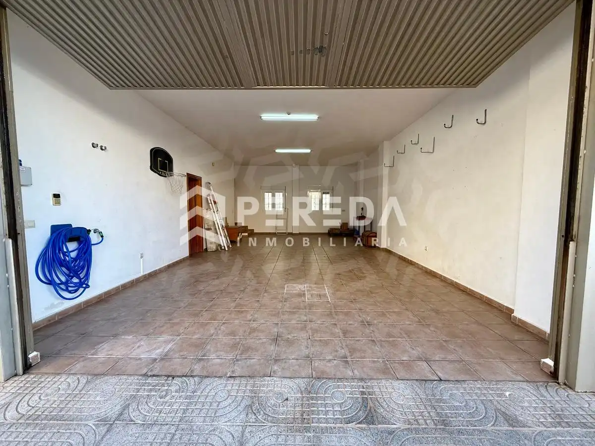 Casa o xalet en venda en La Mojonera amb Jardí privat, Terrassa i Moblat