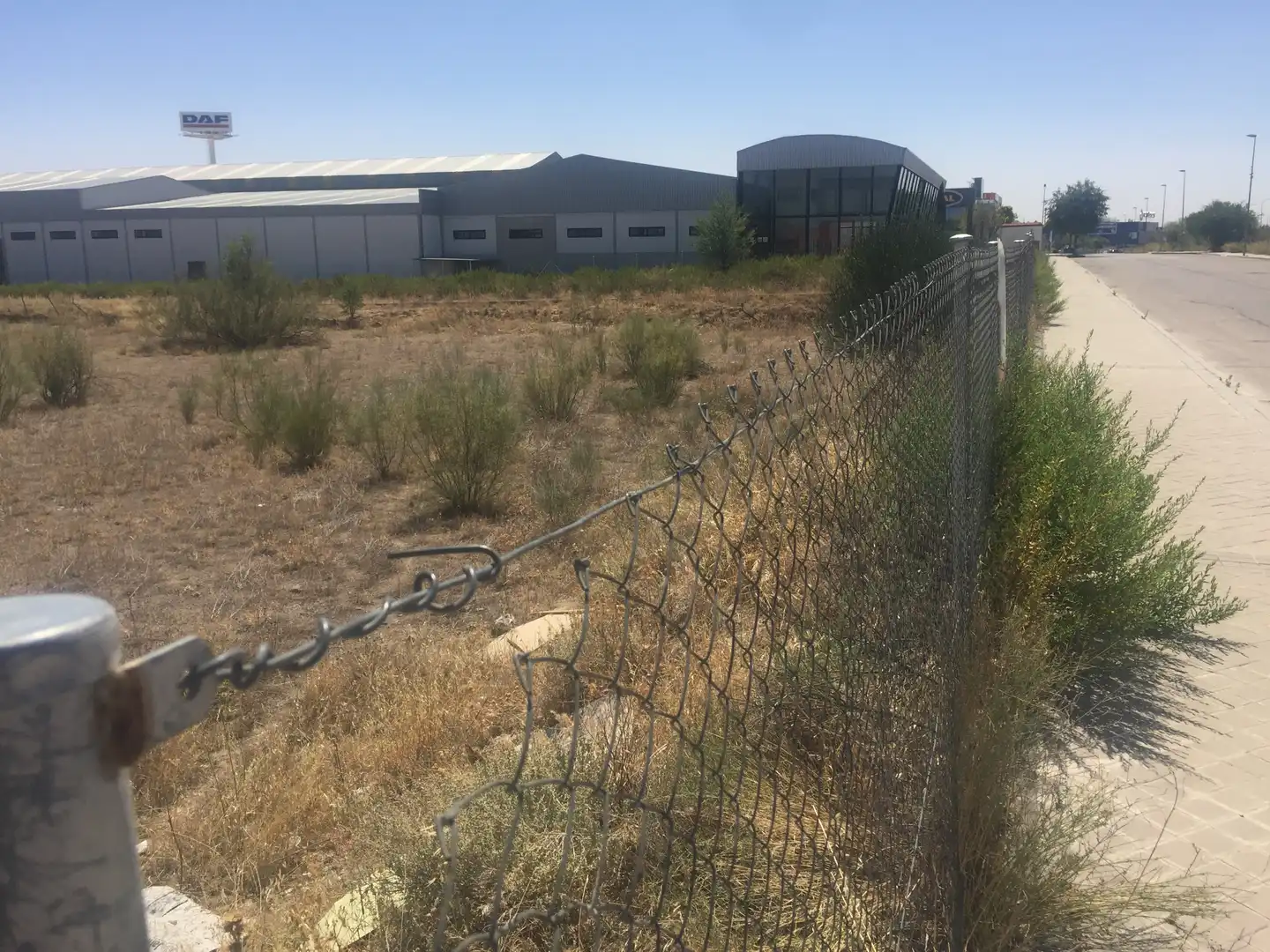 Terreny industrial en venda a Altos del Olivar - El Caracol