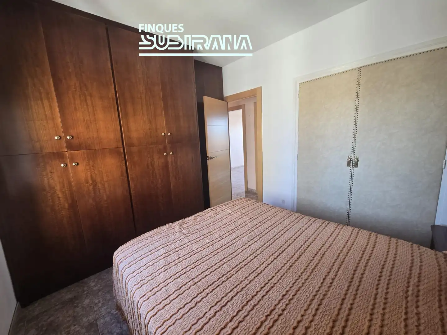 Dormitori de Pis en venda en Igualada amb Calefacció i Terrassa
