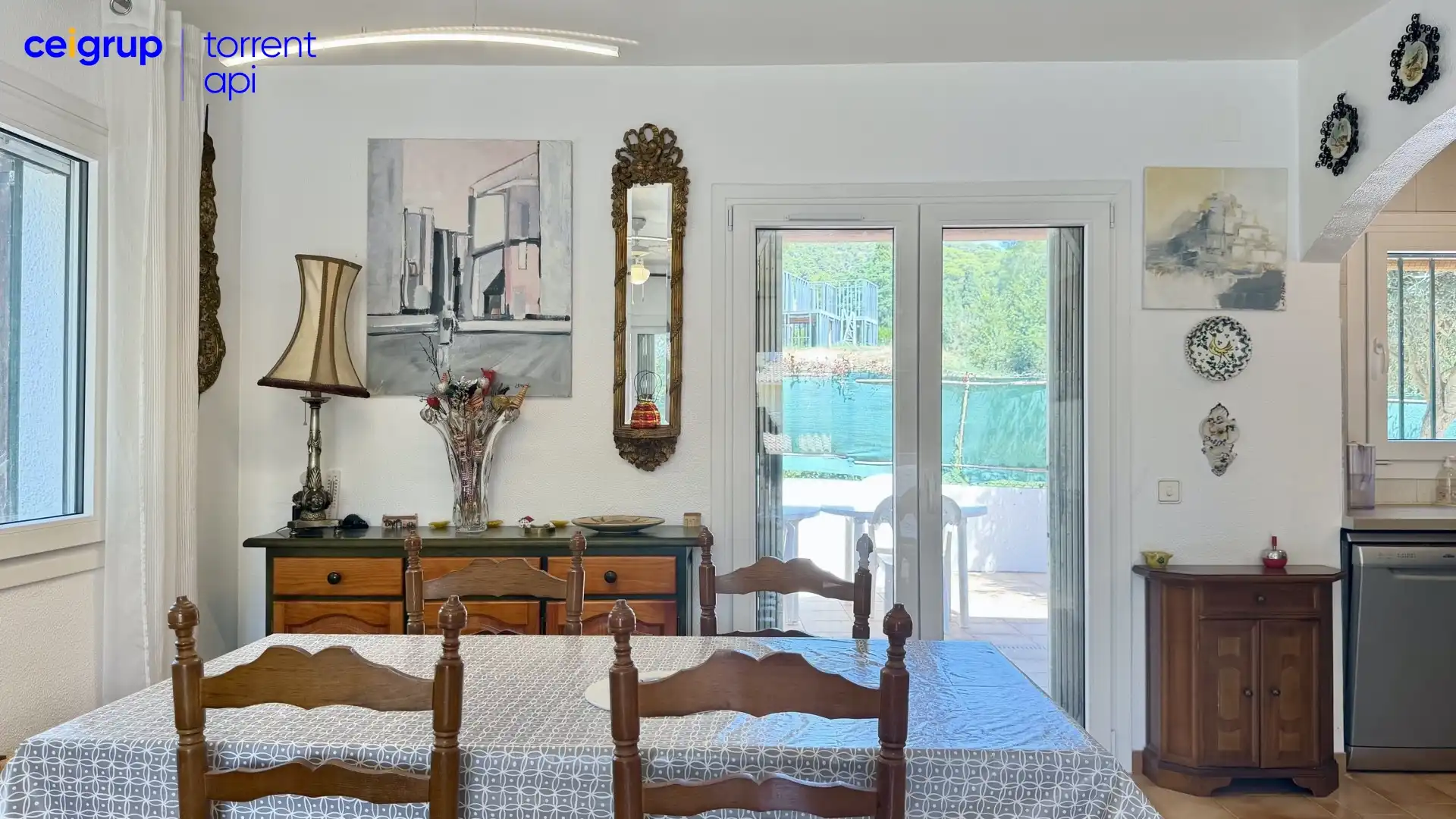 Comedor de Casa o chalet en venta en L'Estartit con Aire acondicionado, Calefacción y Terraza